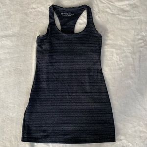 Beyond Yoga Black/Grey Stretch Tank Size S-M